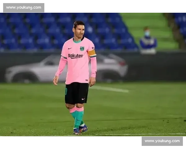 拉里斯VS比赛精彩对决引发全球关注 球迷热议双方实力差距