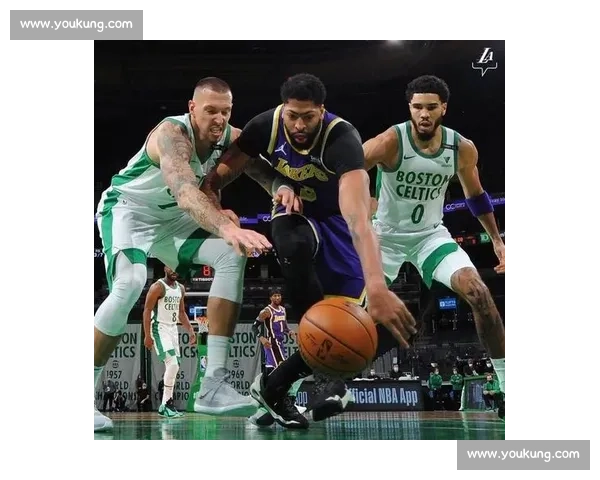 湖人对决凯尔特人再掀百年宿敌风云书写NBA历史经典新篇章